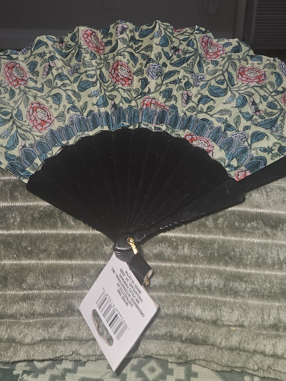 Floral Folding Hand Fan in Cream, Pink & Green